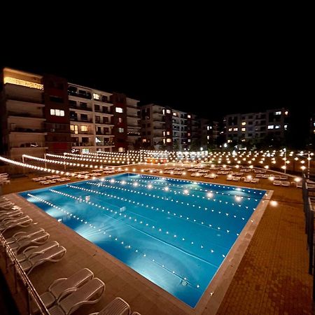 Alexhome Lux Apartment 27 Free Parking Bukarest Kültér fotó