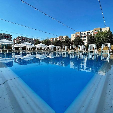 Alexhome Lux Apartment 27 Free Parking Bukarest Kültér fotó