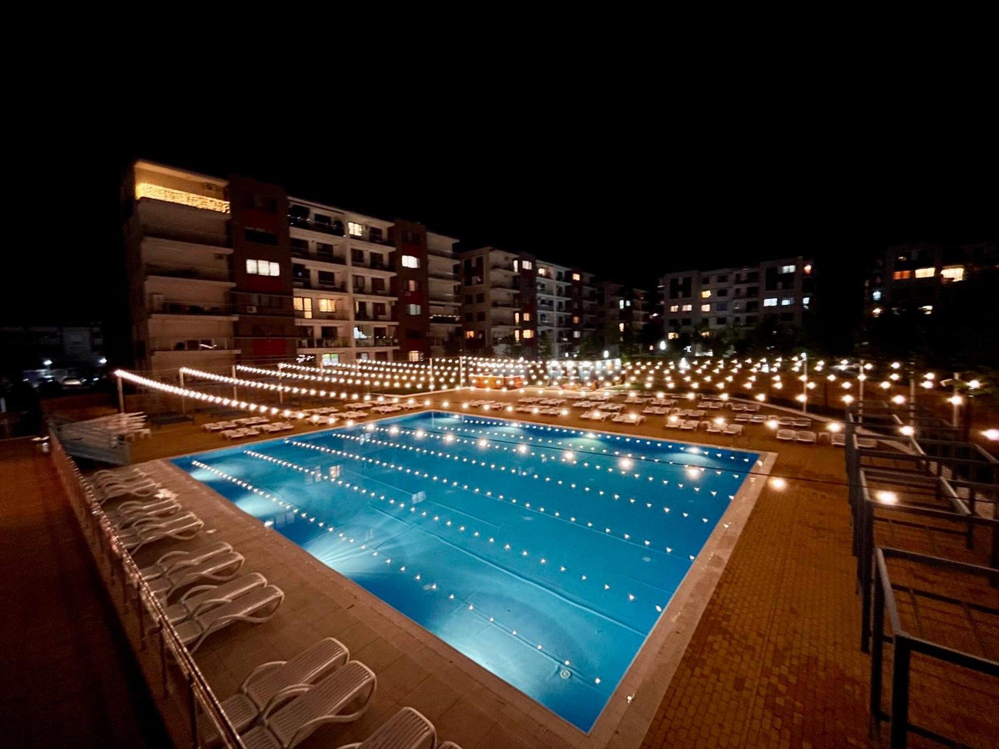 Alexhome Lux Apartment 27 Free Parking Bukarest Kültér fotó